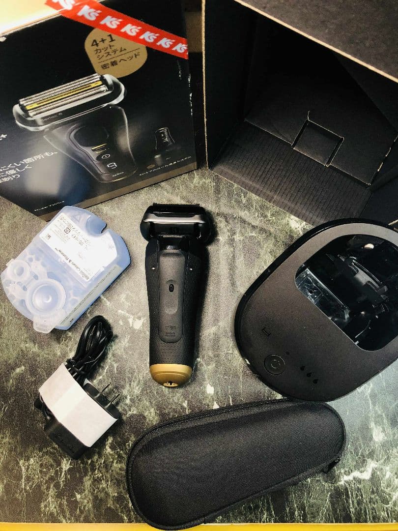 【未使用に近い】 BRAUN Series 9 Sport+ メンズシェーバー