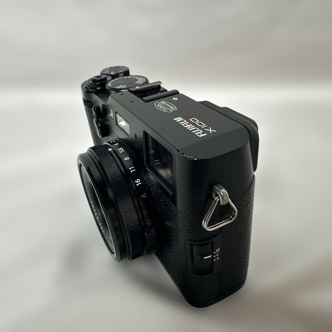 Fujifilm X100F デジタルカメラ　ショット数39枚！富士フイルム
