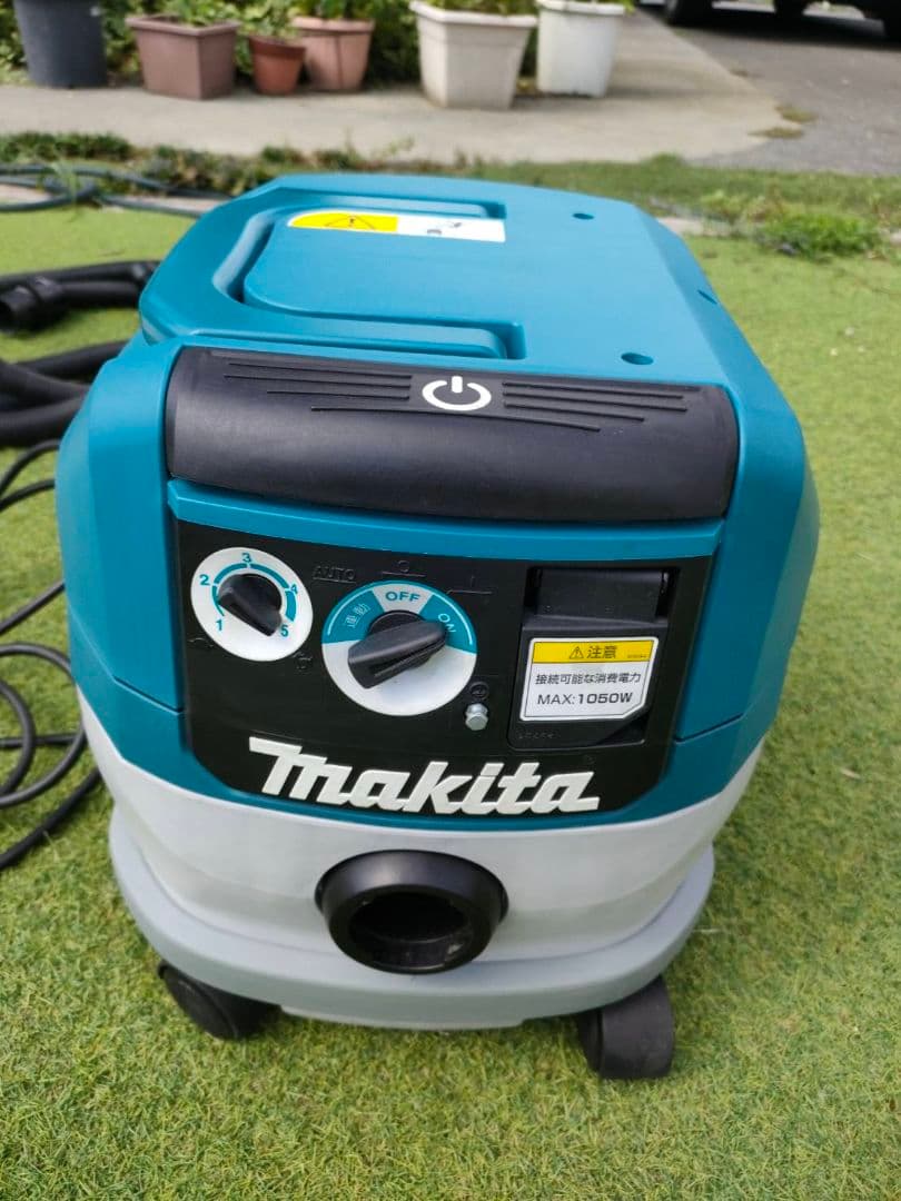 Makita VC0830　 掃除機 本体 美品　集塵機