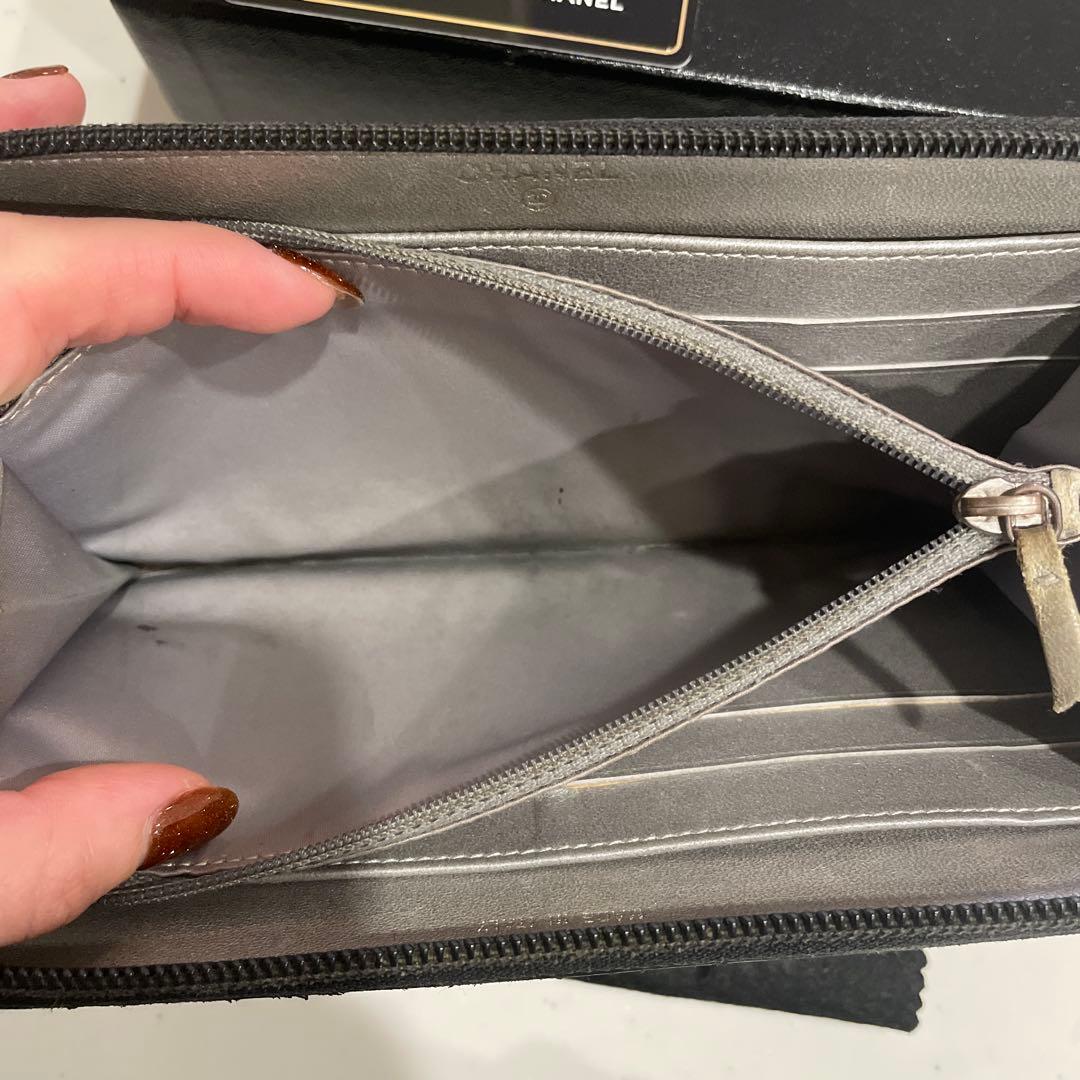 H*i様 CHANEL 長財布 カメリア柄　黒