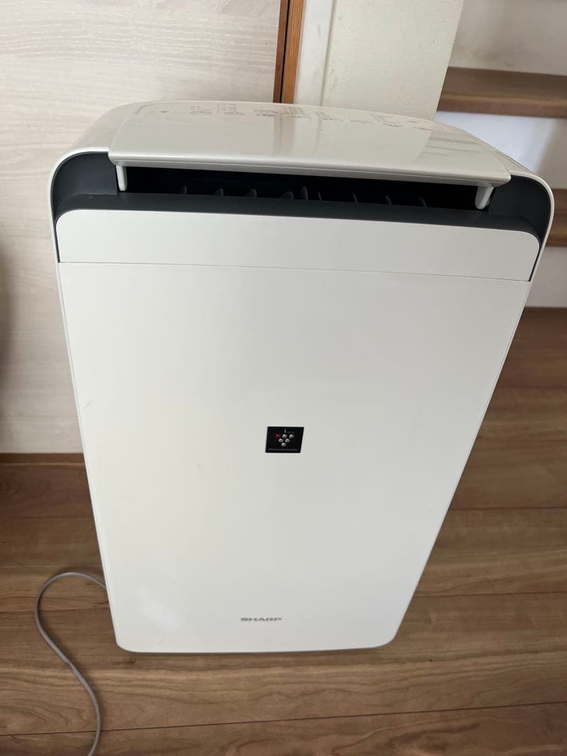 動作品SHARP 2018年製 除湿機 CV-H120-W