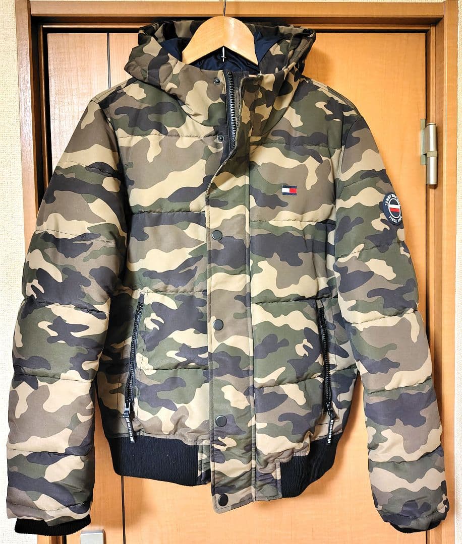 トミーフィルフィガー☆海外製・迷彩ダウンジャケット☆