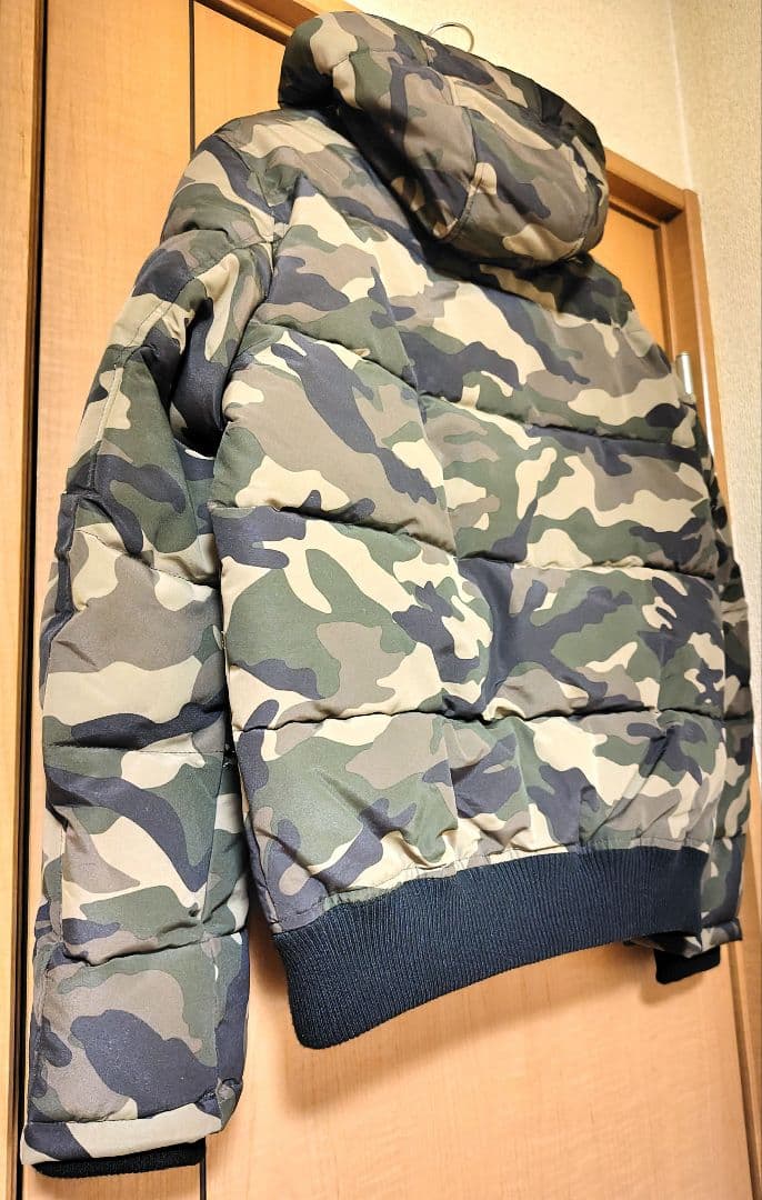 トミーフィルフィガー☆海外製・迷彩ダウンジャケット☆