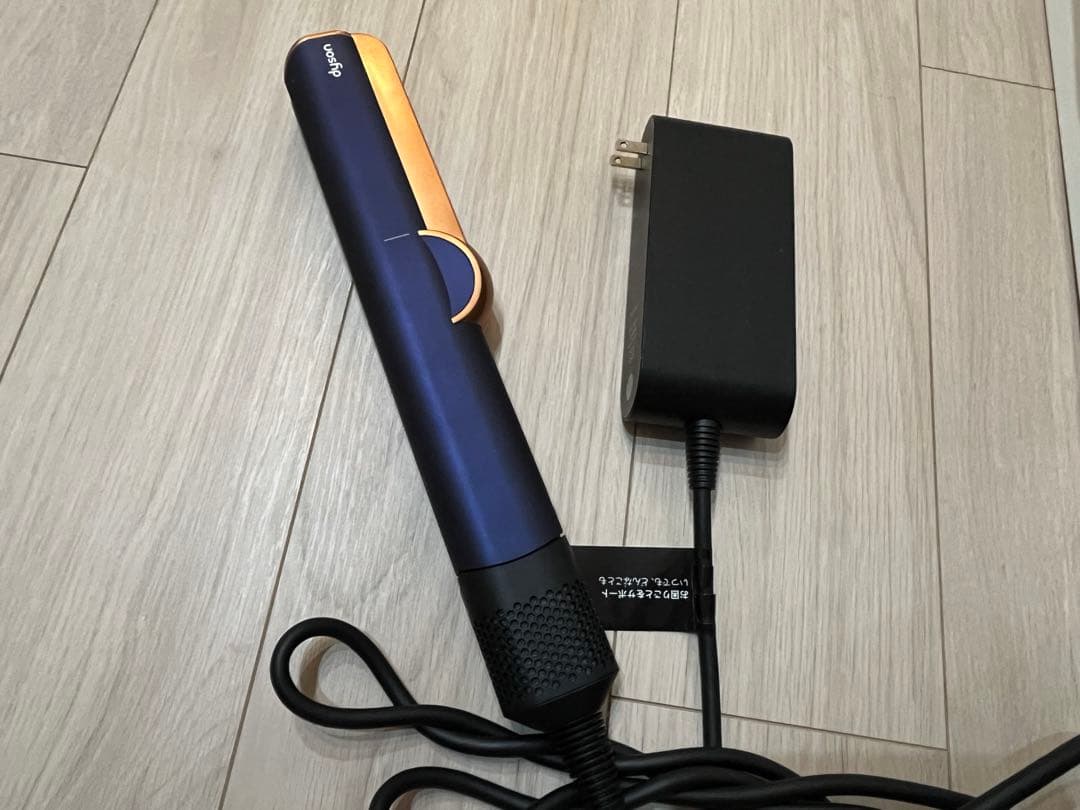 Dyson ストレートアイロン ネイビー/ゴールド