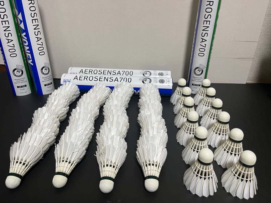 サ*ド様 AEROSENSA700 シャトル 5ダース、うち1ダースは新品同様！