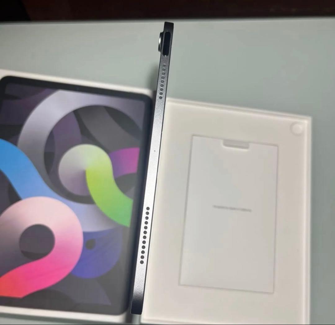 ［最終値下げ］iPad Air4 第4世代　64GB 割れなし　最大容量99%