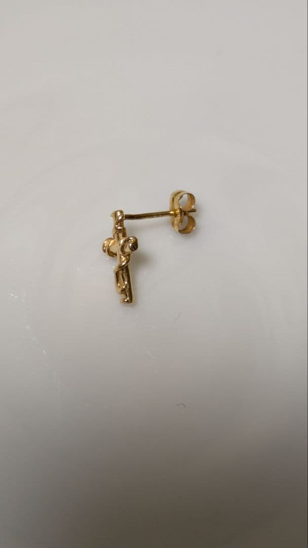 k18片方ピアス3点　値下げしました〜最終金額ですm(_ _)m