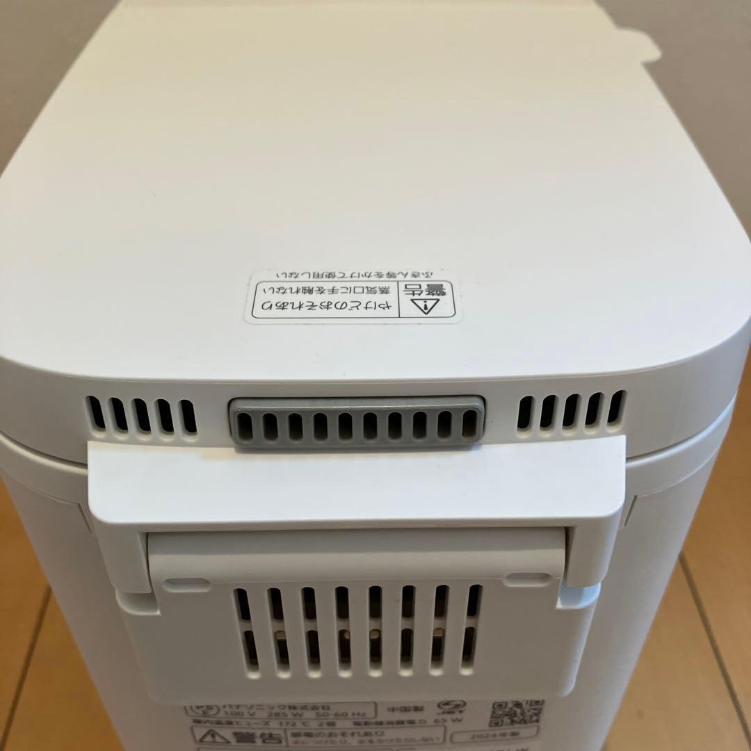 Panasonic ホームベーカリー（家庭用）SD-CB1 2024年製