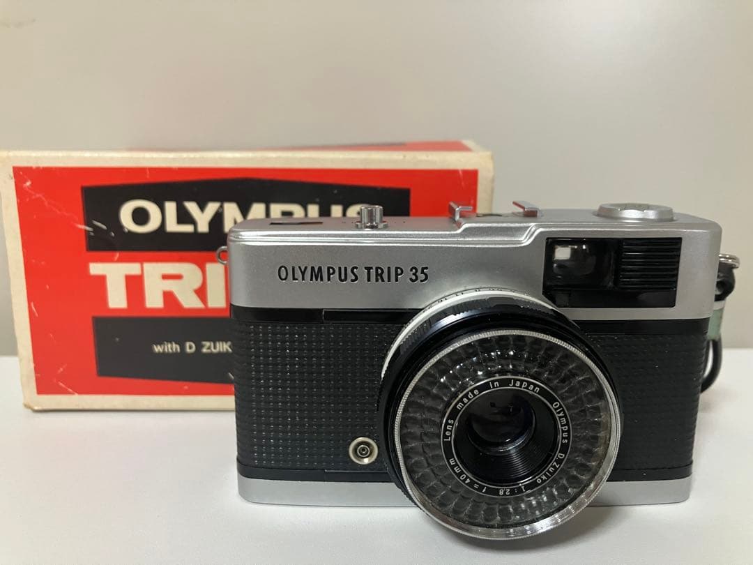 OLYMPUS TRIP 35 赤ベロ露出計絞り羽根巻き上げシャッターOK