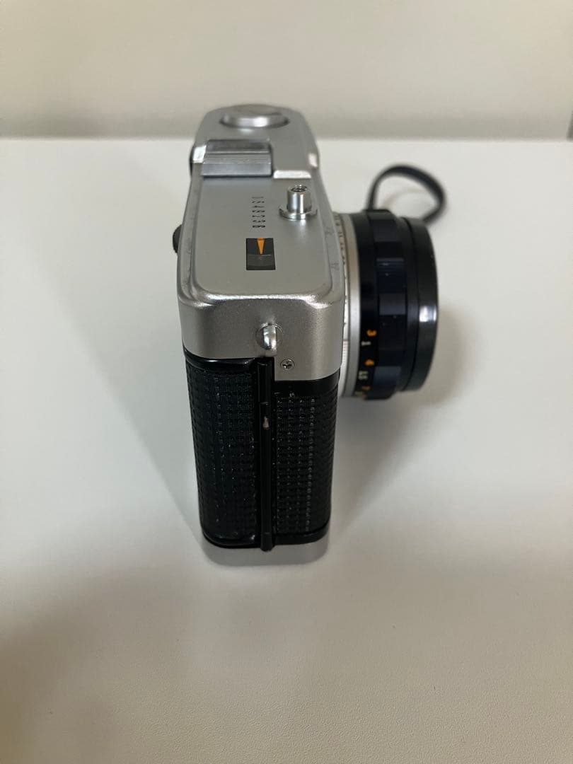 OLYMPUS TRIP 35 赤ベロ露出計絞り羽根巻き上げシャッターOK