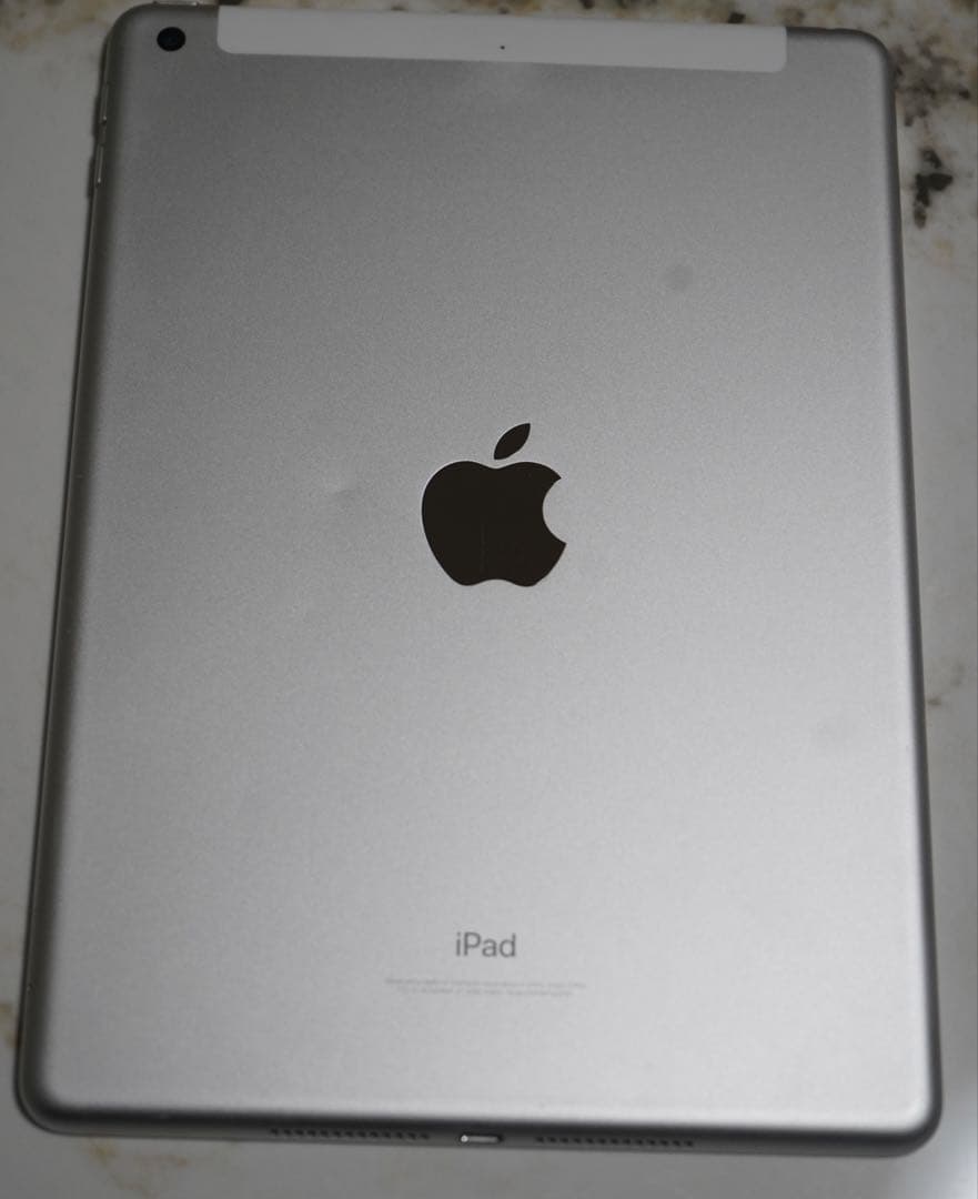 iPad 128GB 第6世代 SIMフリー Cellularモデル