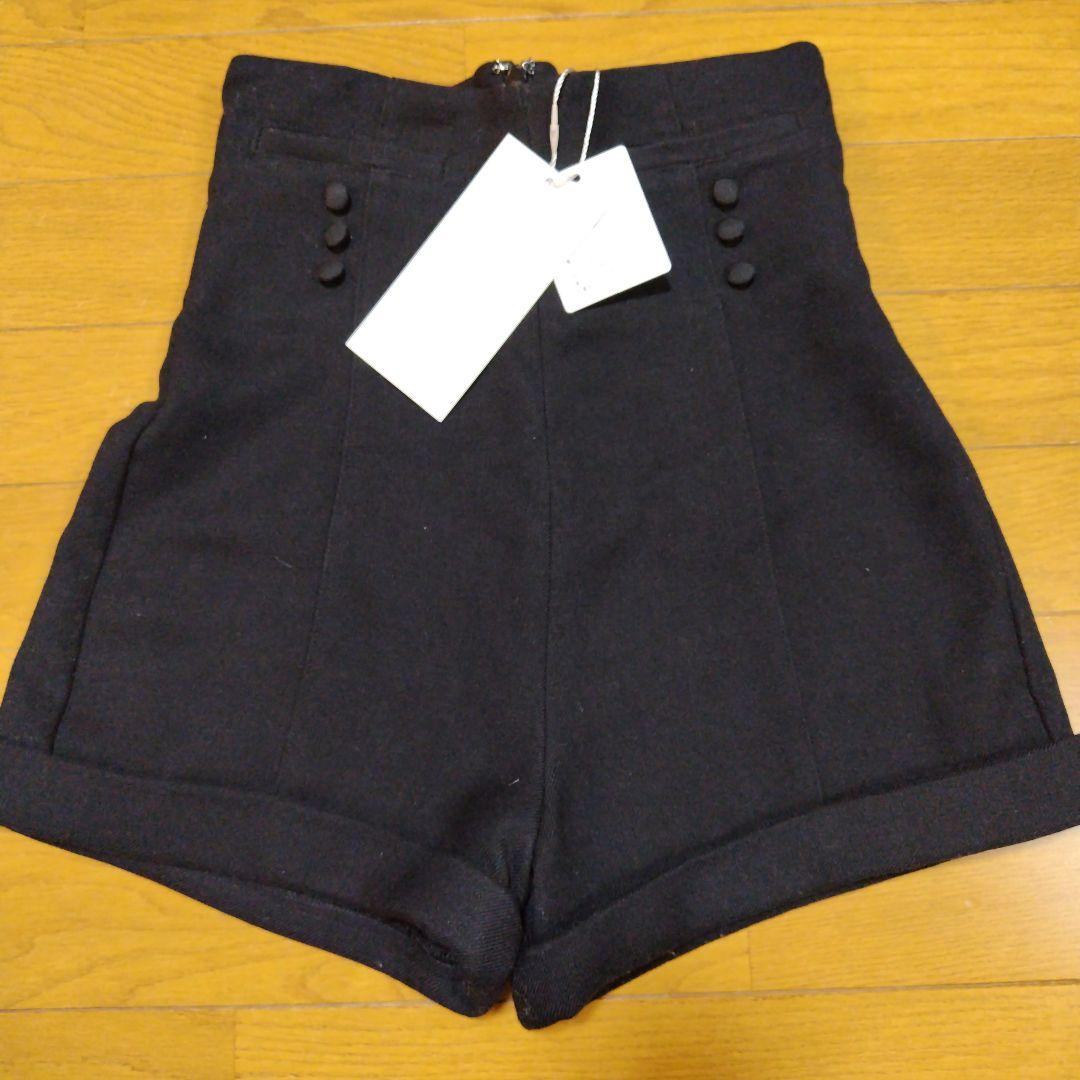 ANDMARY 新品ショートパンツ