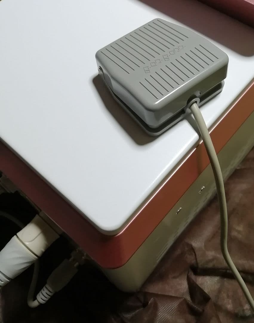 【HIFU美顔器 】V-メイト