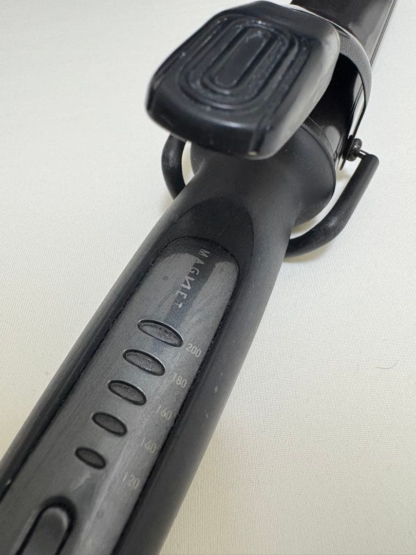 【♡】ホリスティックキュア マグネットヘアプロ カールアイロン 38mm