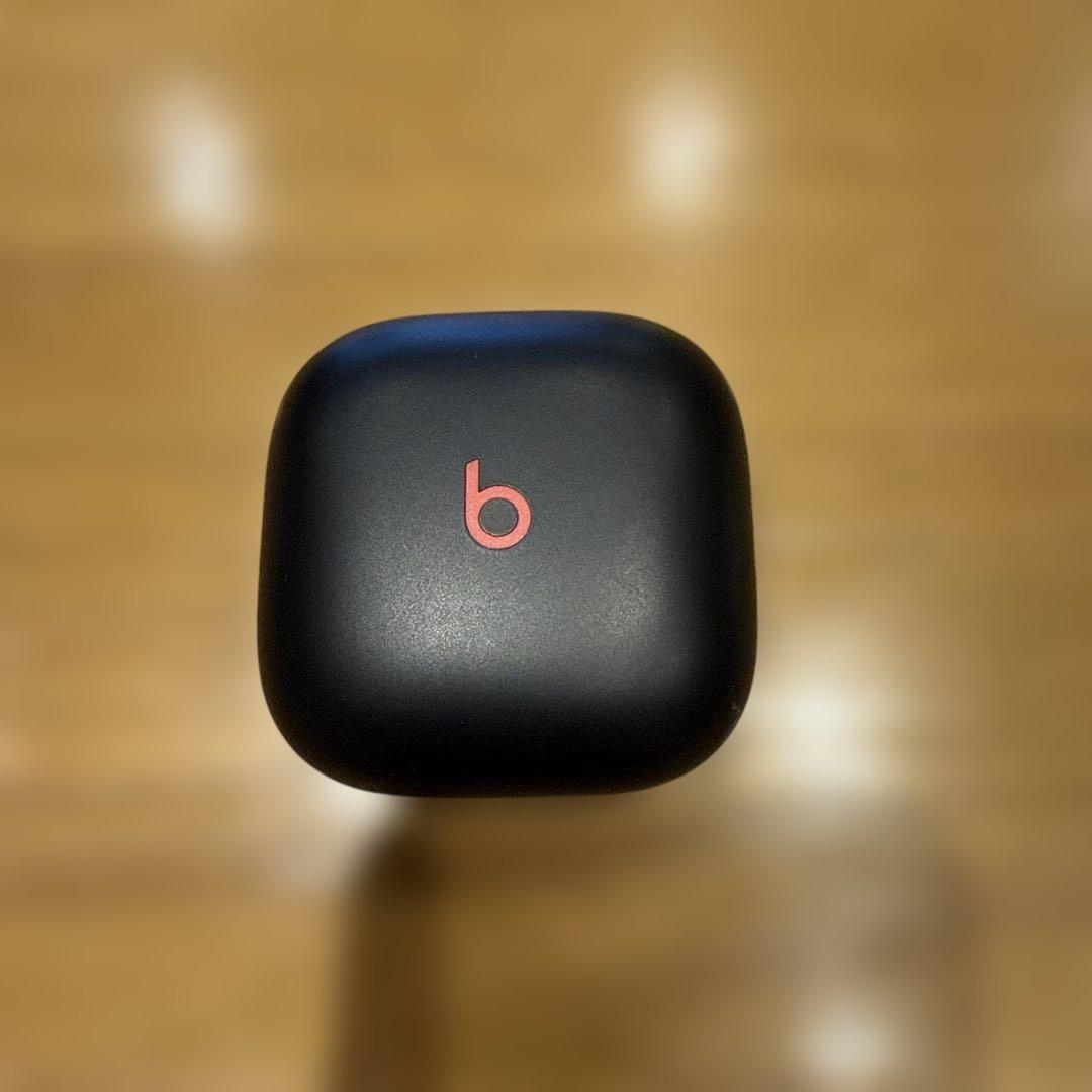 イヤホン Dr. Dre Beats Fits Pro