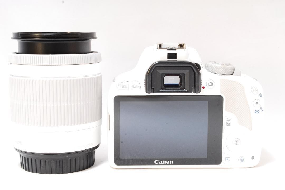 ショット数少✨希少 ホワイト✨Canon EOS Kiss X7✨スマホ転送OK