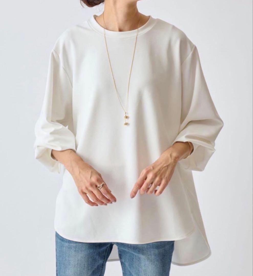 【美品】BEARDSLEY Tブラウス　サイズ0 ホワイト