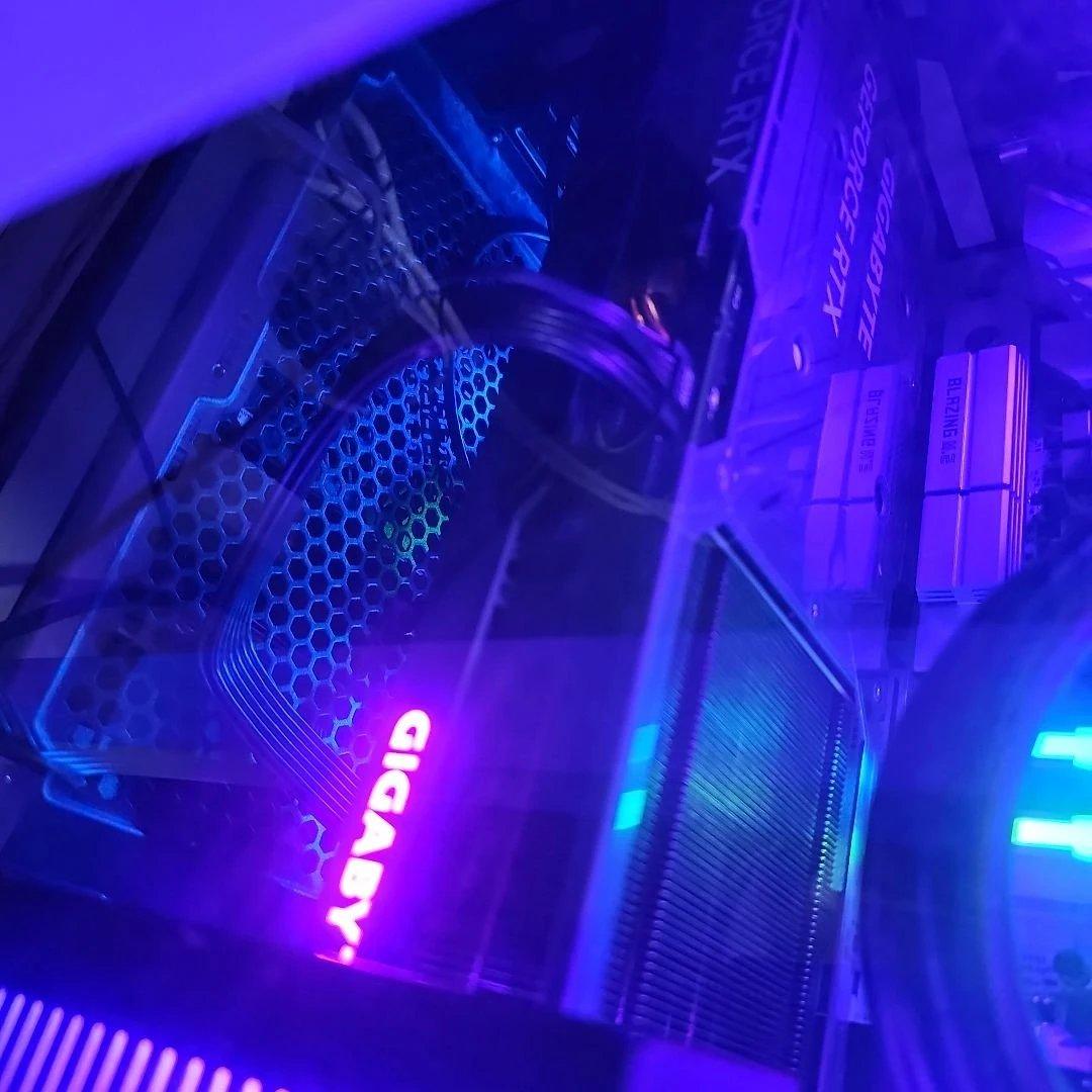 グラフィックボード・グラボ・ビデオカード GIGABYTE GeForce rtx4070tisuper GPU