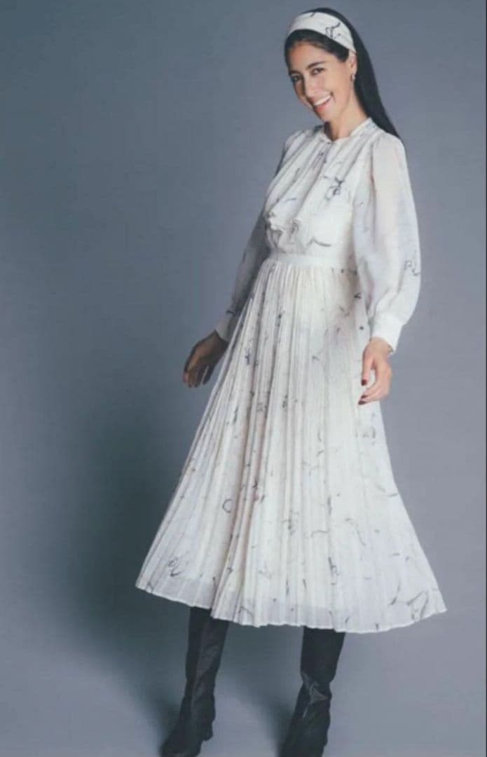 CELFORD×HANAEMORI 蝶ネクタイ付きプリーツワンピース