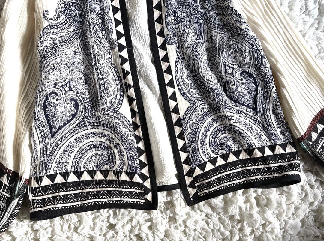 【極美品】 ETRO シルク ペイズリー 46 ノーカラージャケット プリーツ