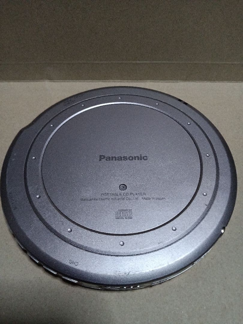 セ*ヤ様 Panasonic SL-CT810 ポータブルCDプレーヤー　中古品