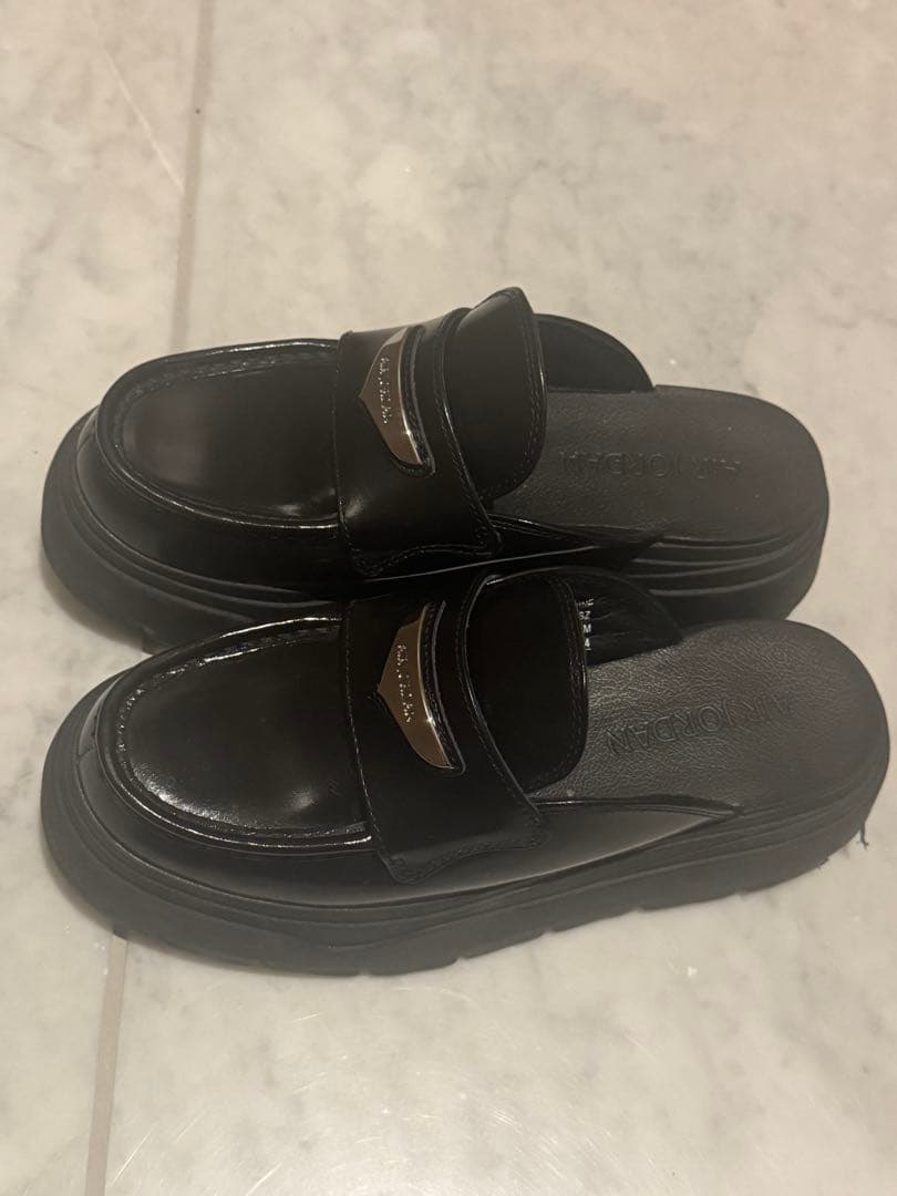 NIKEエアジョーダンミュール　24cm