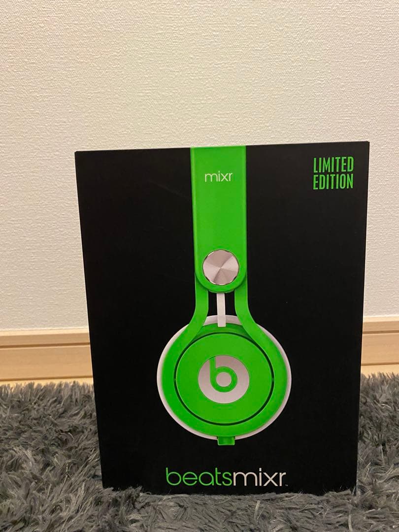 beats mixr グリーンヘッドホン