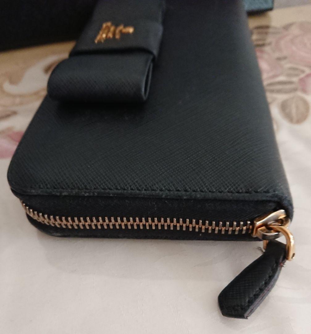 未使用 PRADA プラダ リボン 革長財布