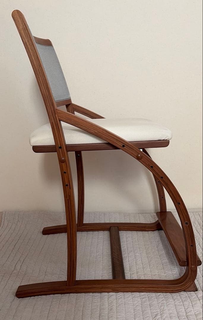 カリモク　学習椅子 クレシェ デスクチェア　XT2451 ウォールナット