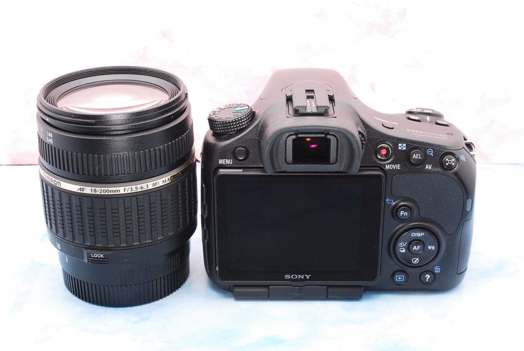 ソニー α65☆レンズ交換不要の高倍率レンズ☆一眼レフカメラ☆ショット数極少