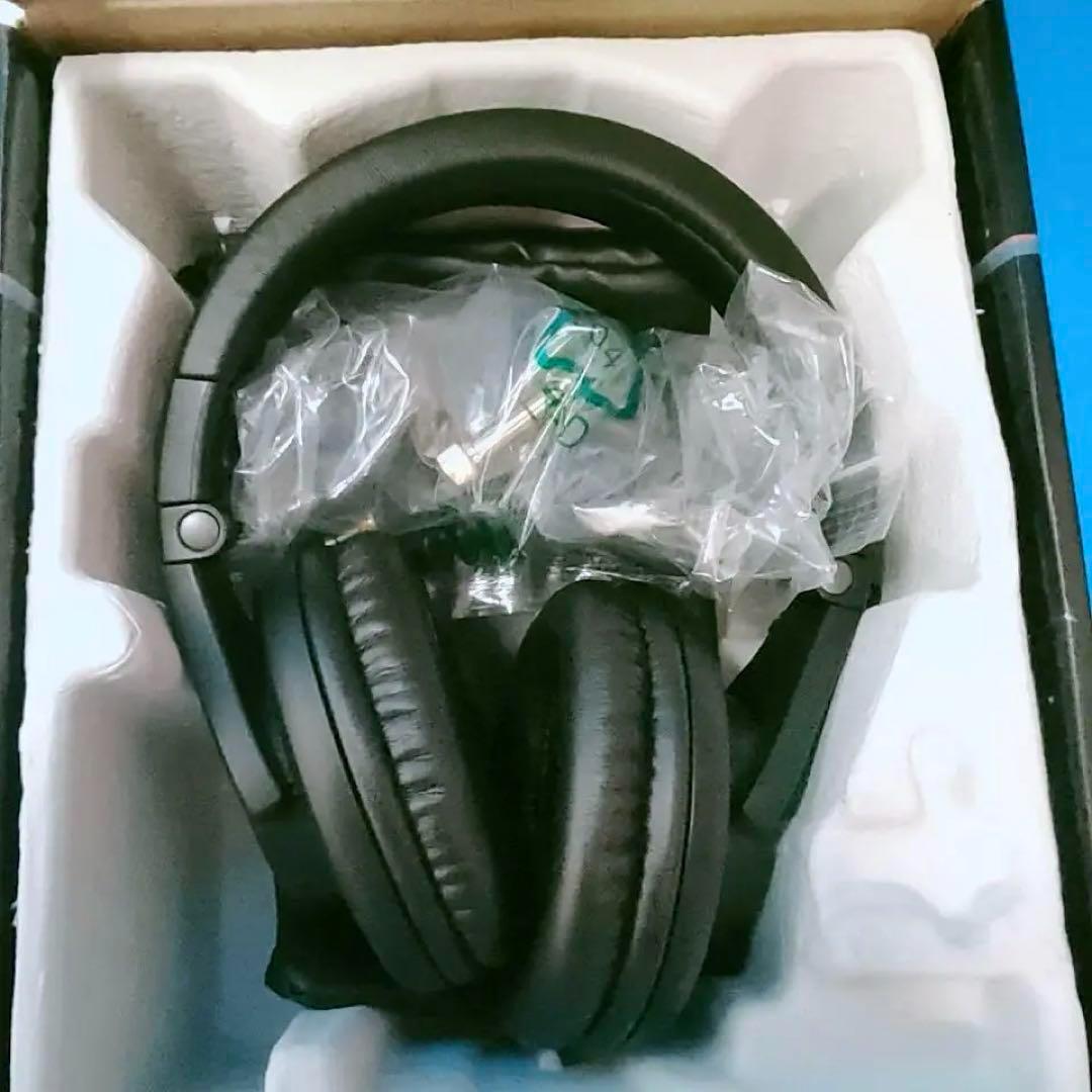 SHURE SRH440 プロフェッショナルスタジオヘッドフォン　シェア