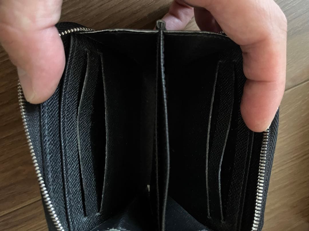 ルイヴィトン ジッピーパース M6015N