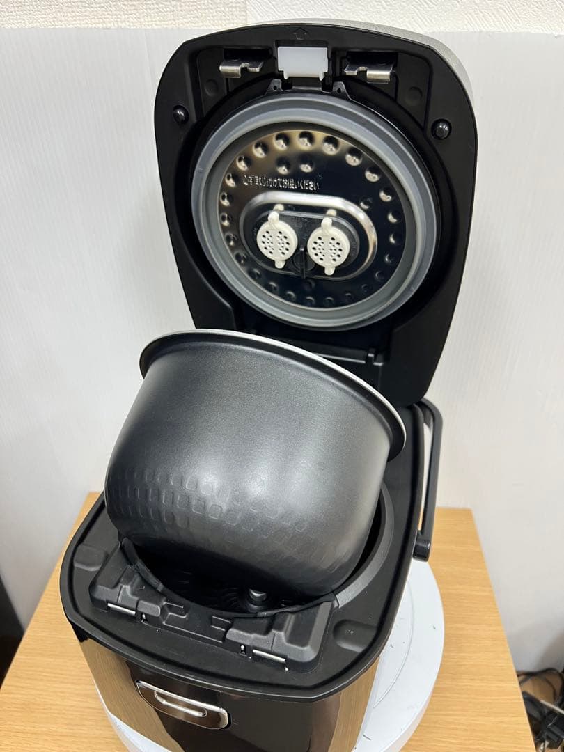 IRIS OHYAMA炊飯器 圧力IH RC-PD30-B 3合 2021年製