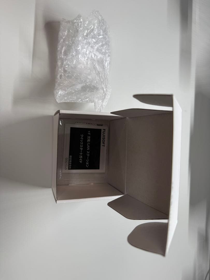 +F 充電/LANステーション （+F FS050W対応クレードル）