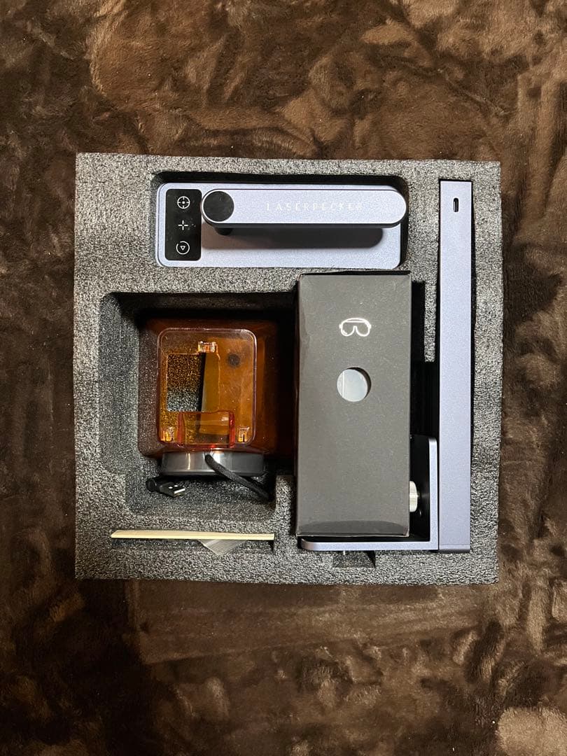 LaserPecker 2 ハンドヘルドレーザー彫刻機