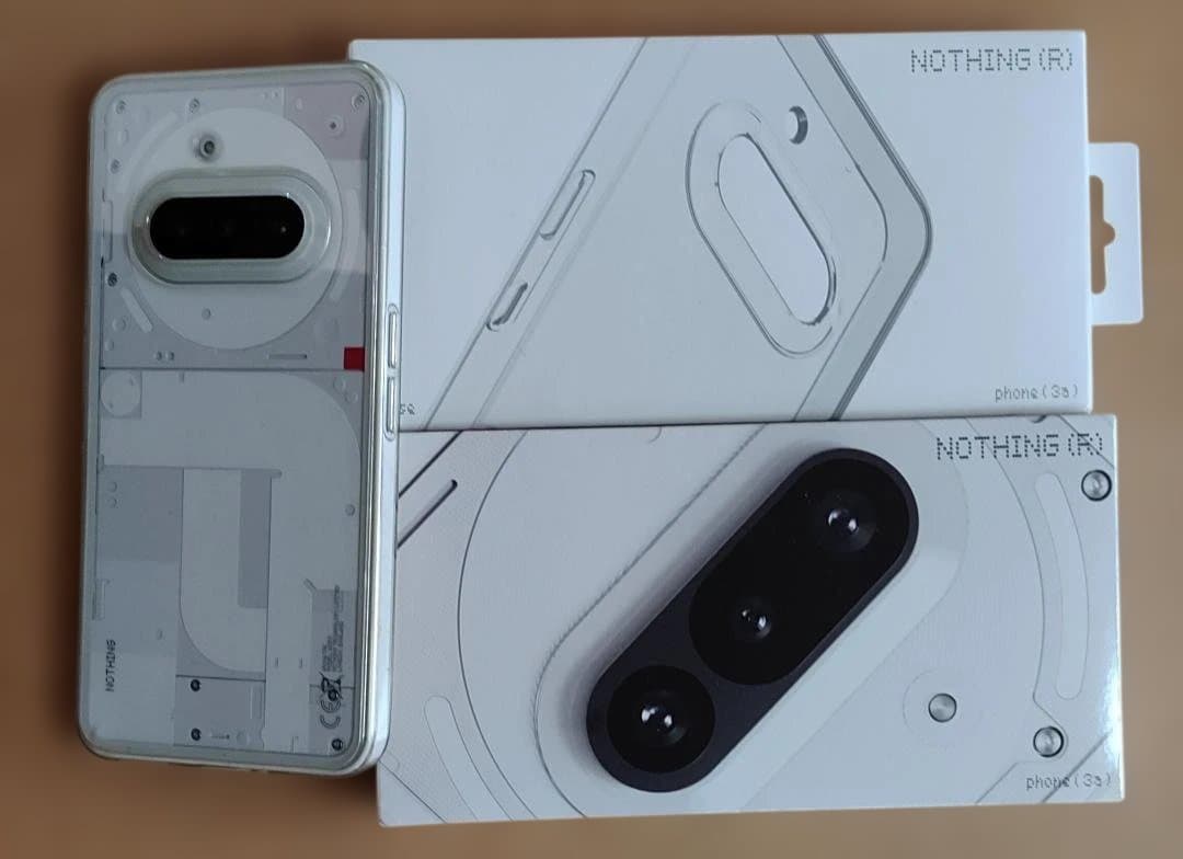 値下げ　Nothing Phone (3a) ホワイト 128G SIMフリー