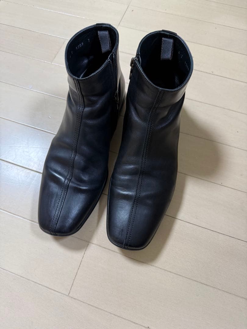 プラダスポーツ サイドジップブーツ アーカイブ