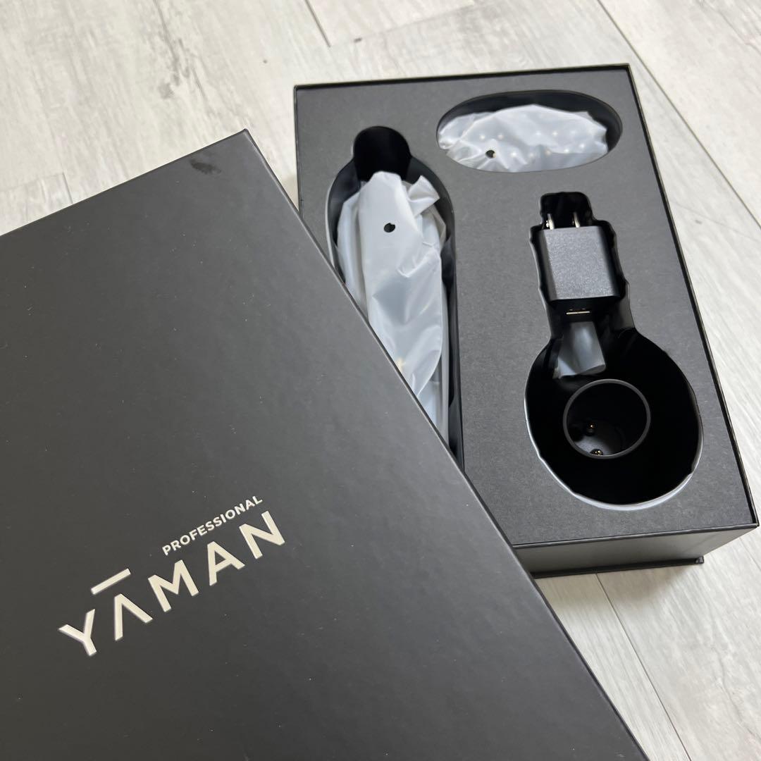 ヤーマンデンキバリブラシ ヴェーダスカルプブラシ