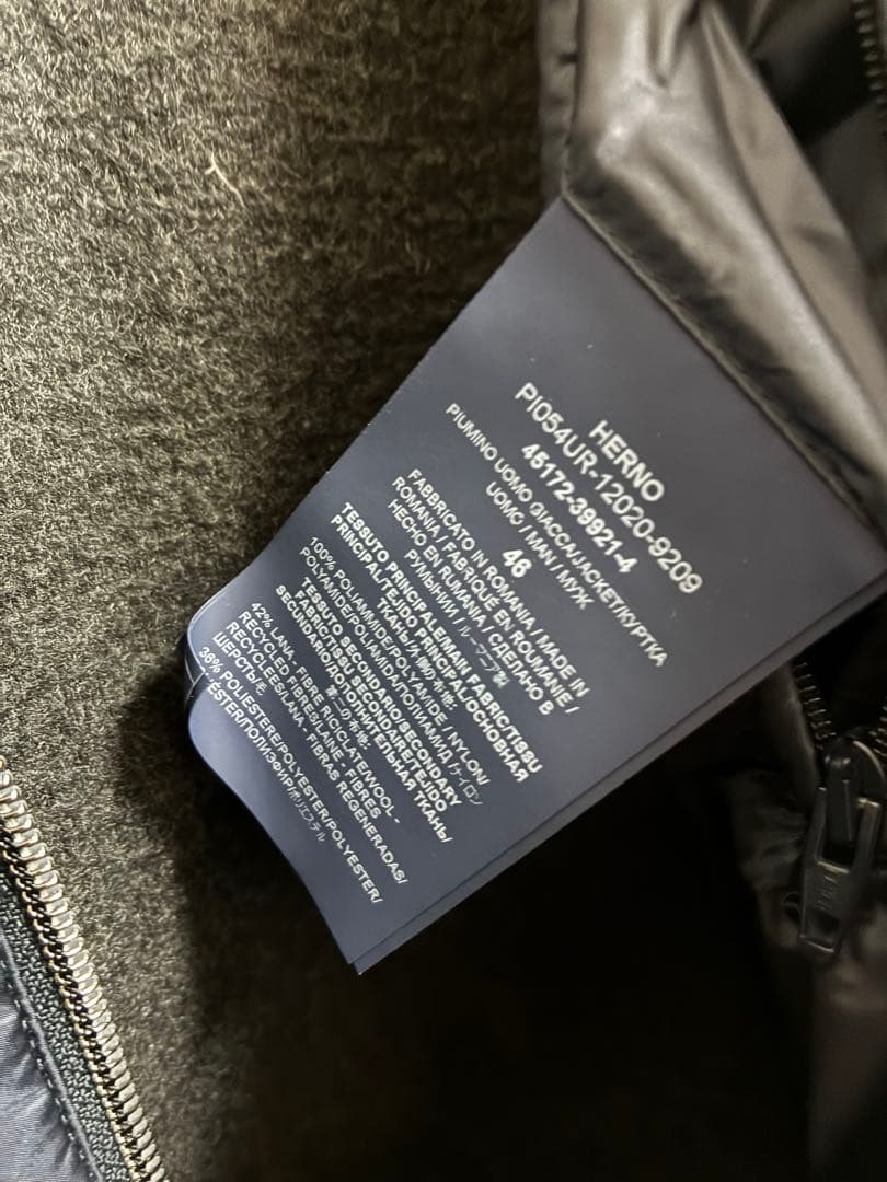 ★ほぼ新品同様/HERNO RESORTヘルノ/ハイブリッドダウン46Mネイビー