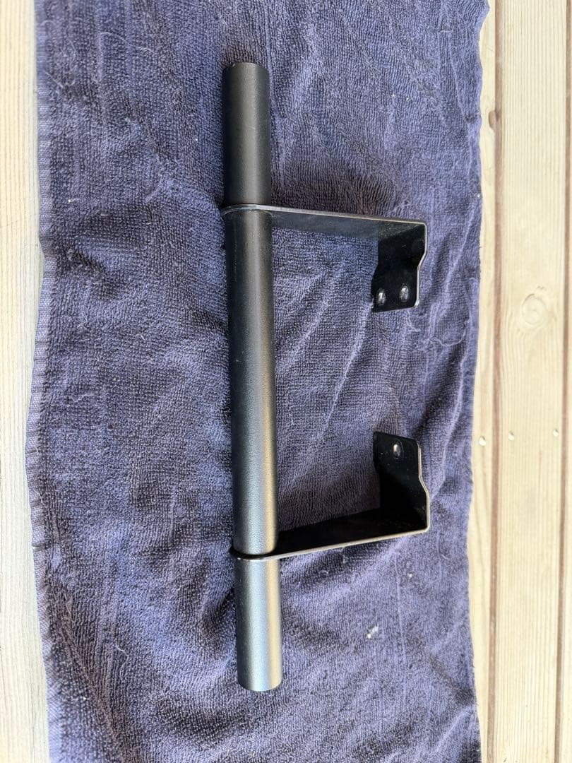 ハイエースリアゲート開閉アシストグリップ　スーパーGL /DX 4型〜8型