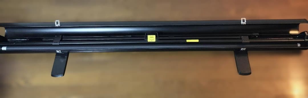 80インチ 自立式プロジェクタースクリーン 4K対応