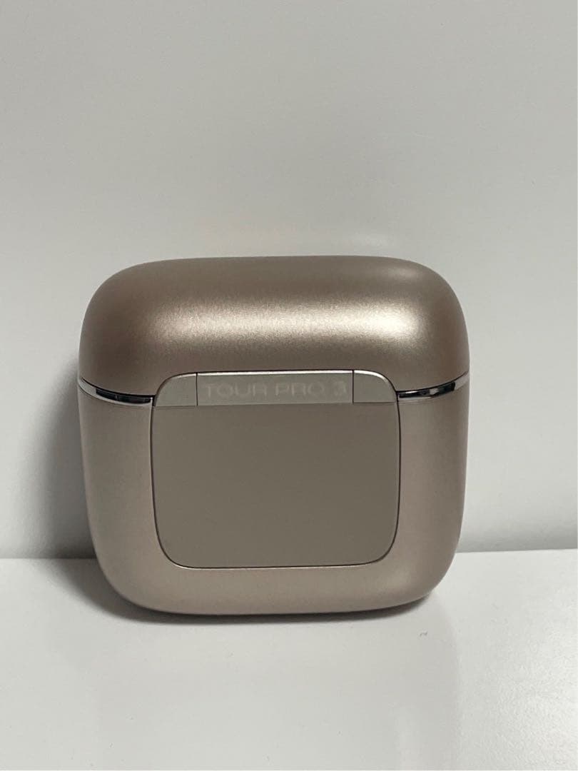 JBL TOUR Pro 3イヤホンケース