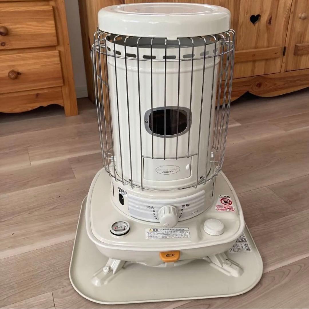 石油ファンヒーター ホワイト 円筒形