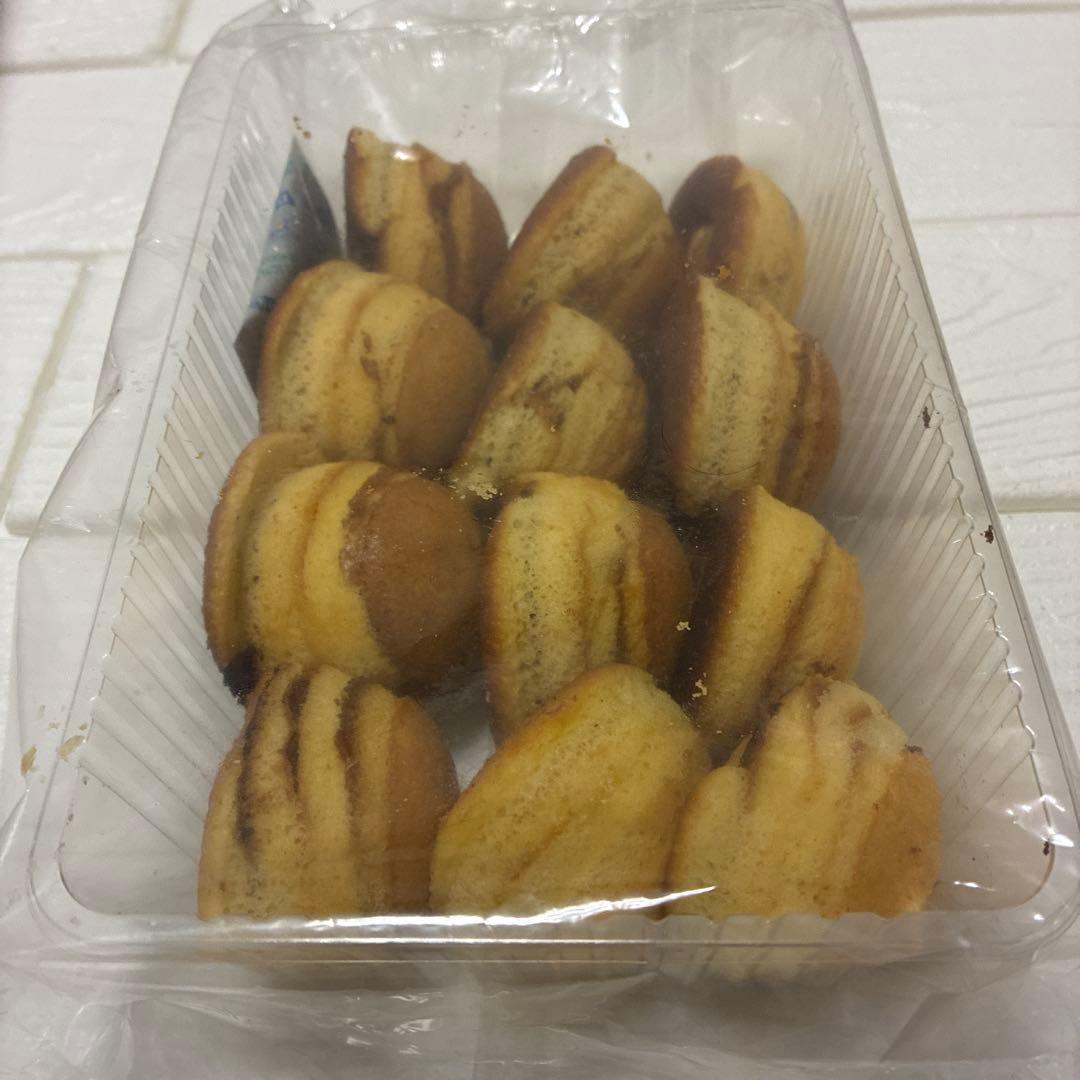 大人気　アウトレットスイーツ　板バウム　ストロベリー＆クランベリー