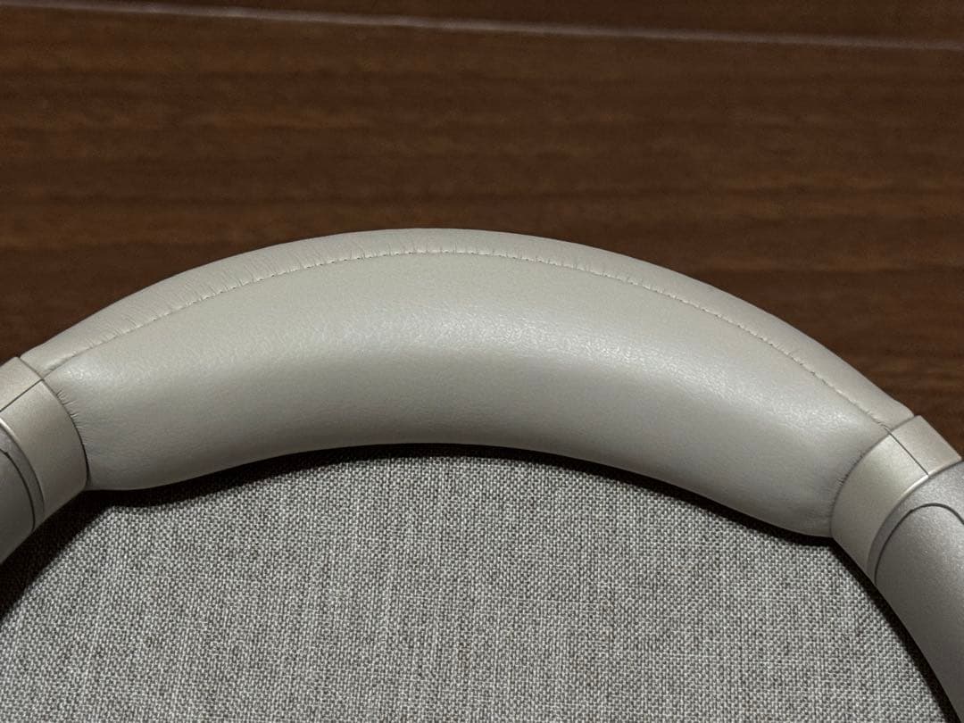 WH-1000XM3 プラチナシルバー【美品】