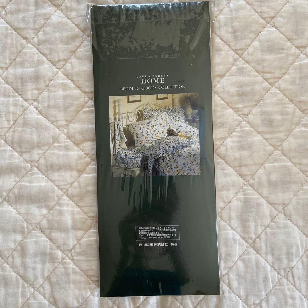 新品　LAURA ASHLEY 花柄ブルー クイックシーツセミダブル&枕カバー