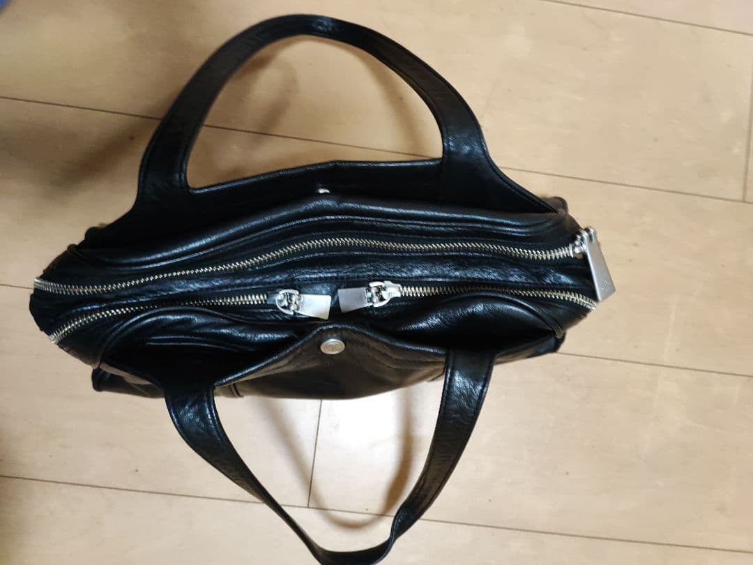 アニアリ　ミニボストンバッグ　ブラック