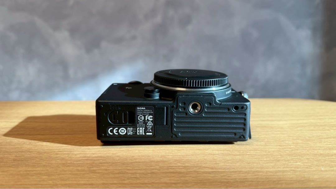 <新品級> SIGMA fp & TTArtisan 23mm F1.4セット