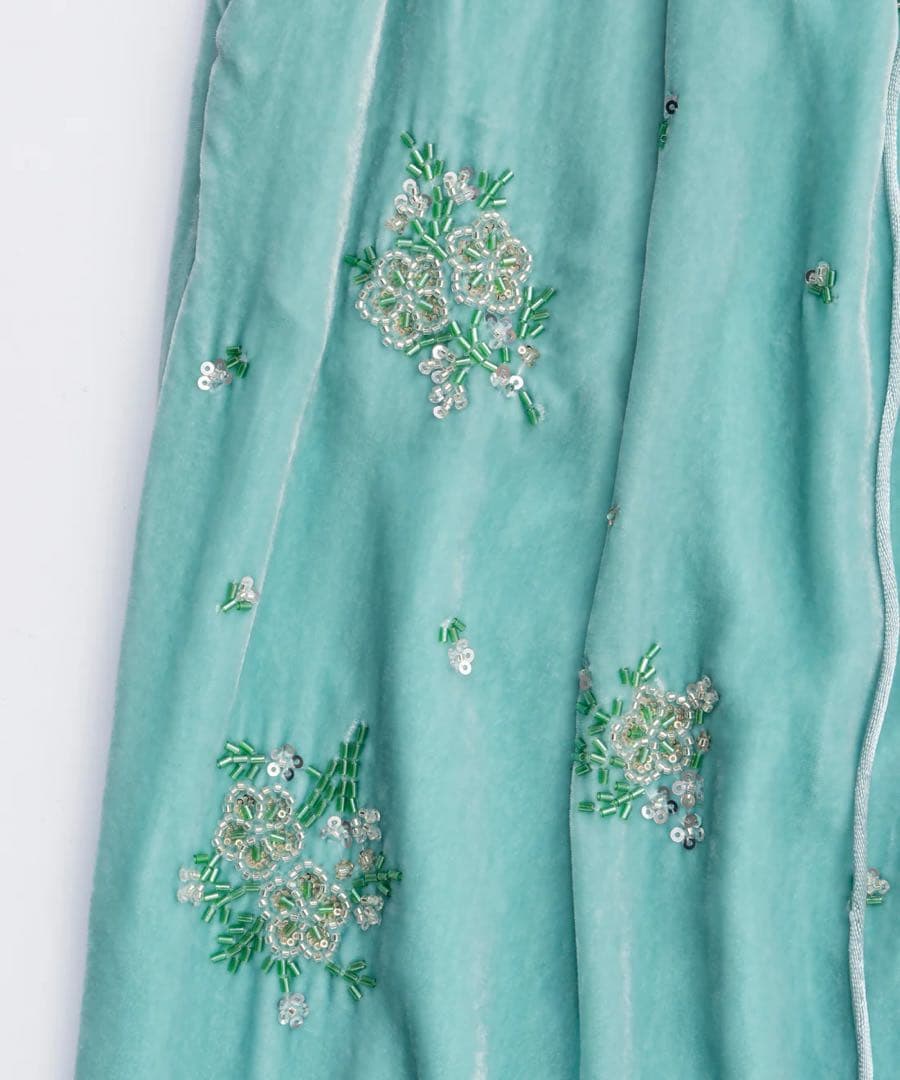 MAISON SPECIAL ビーズフラワーエンブロイダリーベロアパンツ