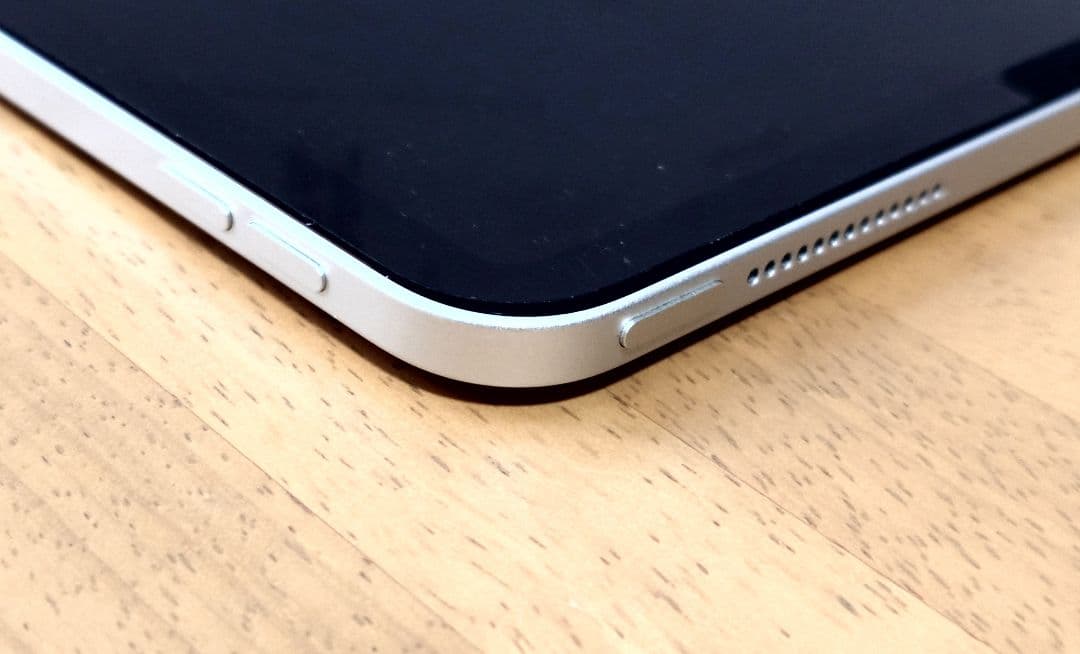 iPad Pro 11インチ Wi-Fiモデル 128GB シルバー（中古）